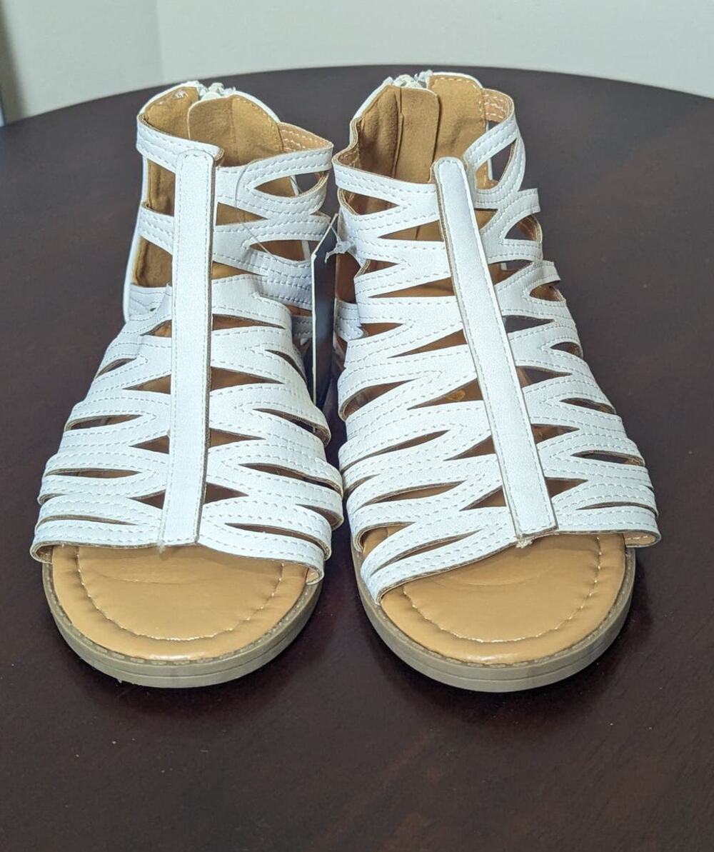 New Mossimo Aries Girls White Gladiator Sandals Heel Zipper Size 1